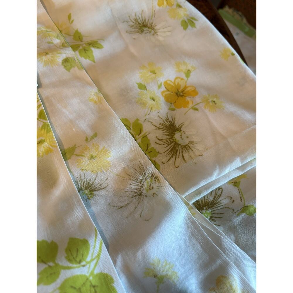 Vintage Morgan Jones Double Flat Sheet Yellow Floral Daisies White
